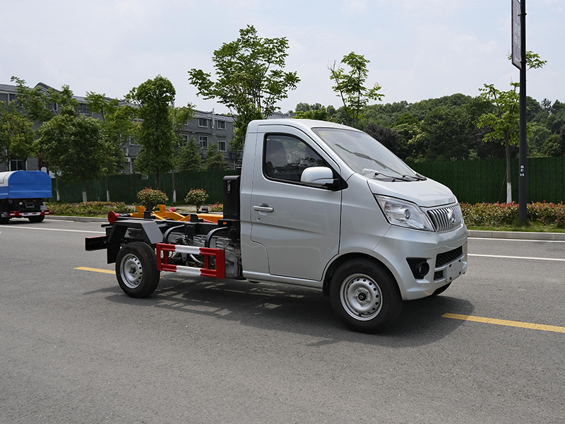 RLQ5035ZXXSC6長安2900后雙輪勾臂垃圾車