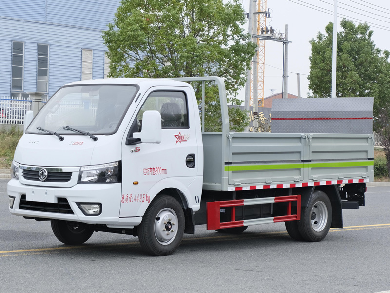 RLQ5045CTYE6途逸15桶桶裝垃圾運(yùn)輸車